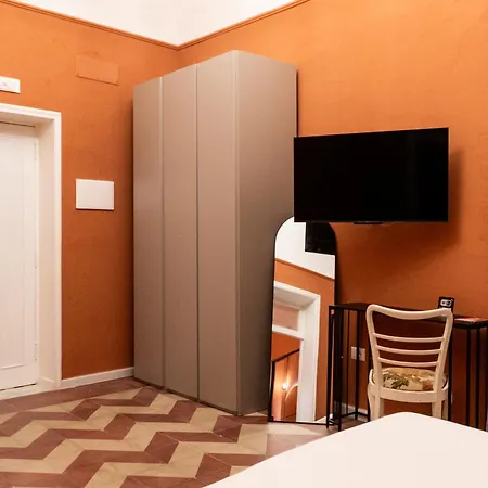 Trevi Apulian Lives 3* バーリ