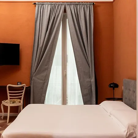 Trevi Apulian Lives 3* バーリ